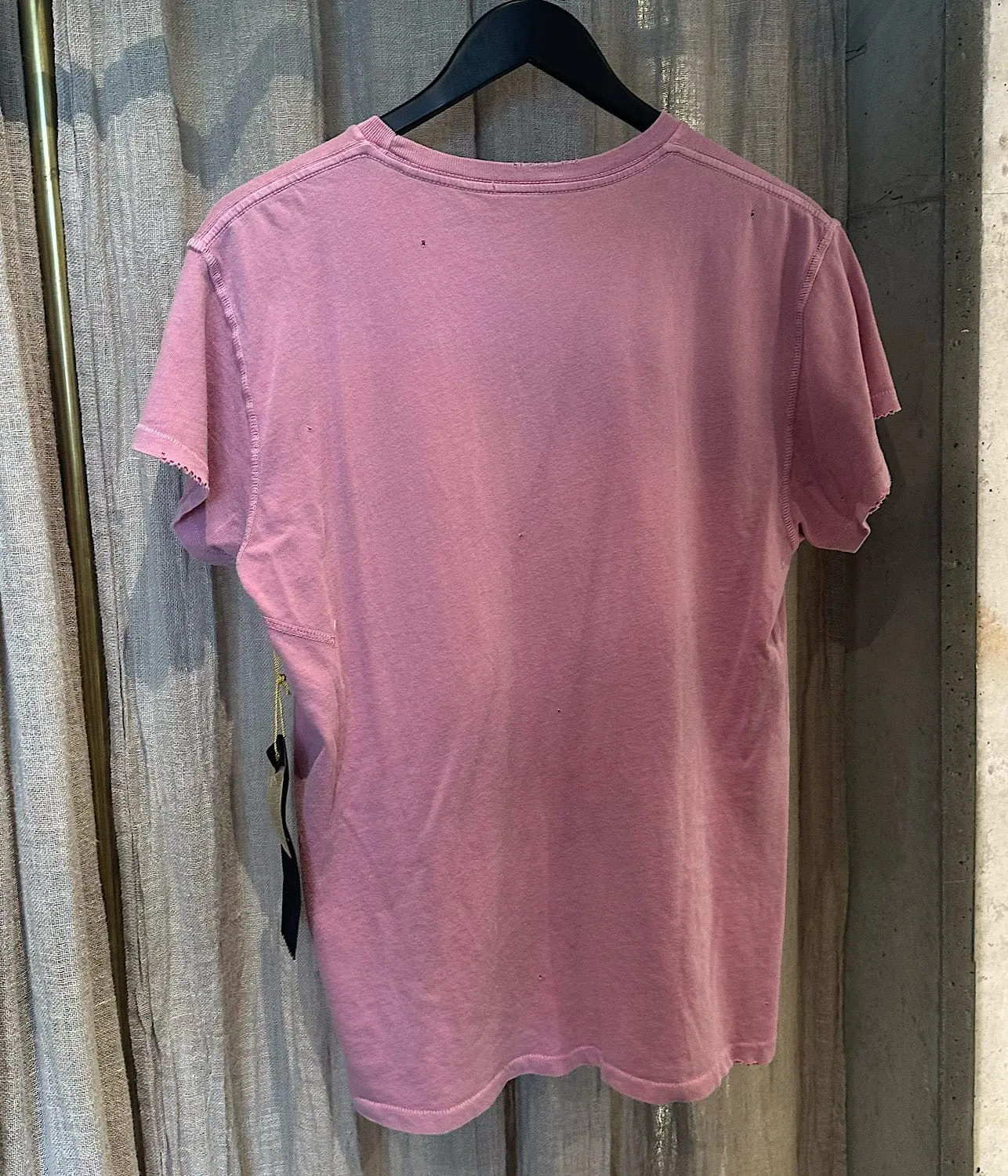 ELTON JOHN TEE- PETAL