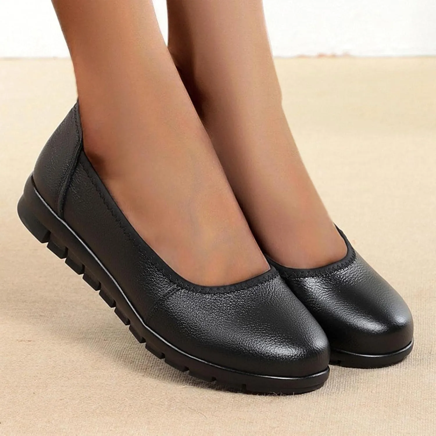 Hbeylia Slip On Loafers Walking Shoes For Women Casual Soft Comfort Leather Round Toe Non Slip Wedge Low Heels Ballet Flats Fashion Business Formal Work Nurse Dress Oxfords Driving Boat Shoes