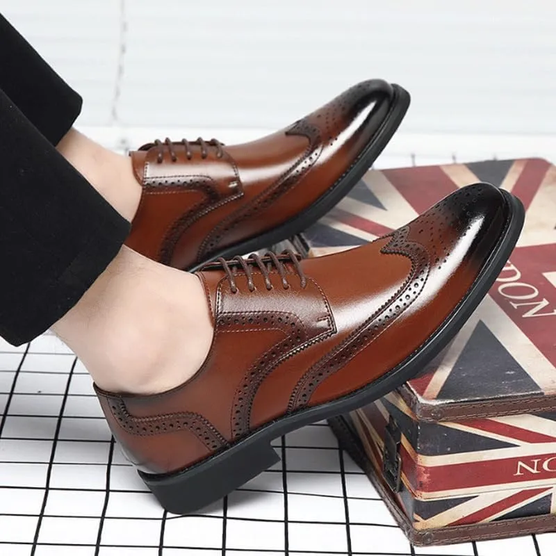 Men's Trendy Brogue Wingtip Dress Shoes Formal Casual Lace Up Punched Leather Oxford Breathable Lace Up Shoes for Business Office Wear
